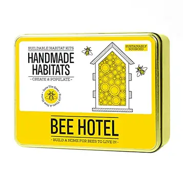 Gift Republic handgjorda livsmiljöer personlig bi hotellkit med 6-pack färgpennor träpennor, flerfärgad, 20 x 15 x 7 cm